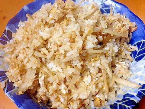 ゴボウと卵のチャーハン